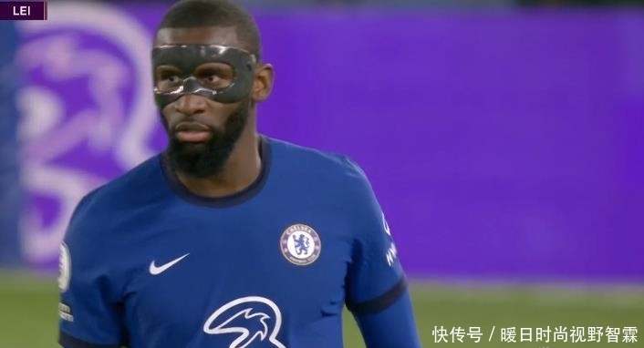 凯文·杜兰特与火箭队惨遭国王队冷嘲热讽，士气受挫难掩失利阴影