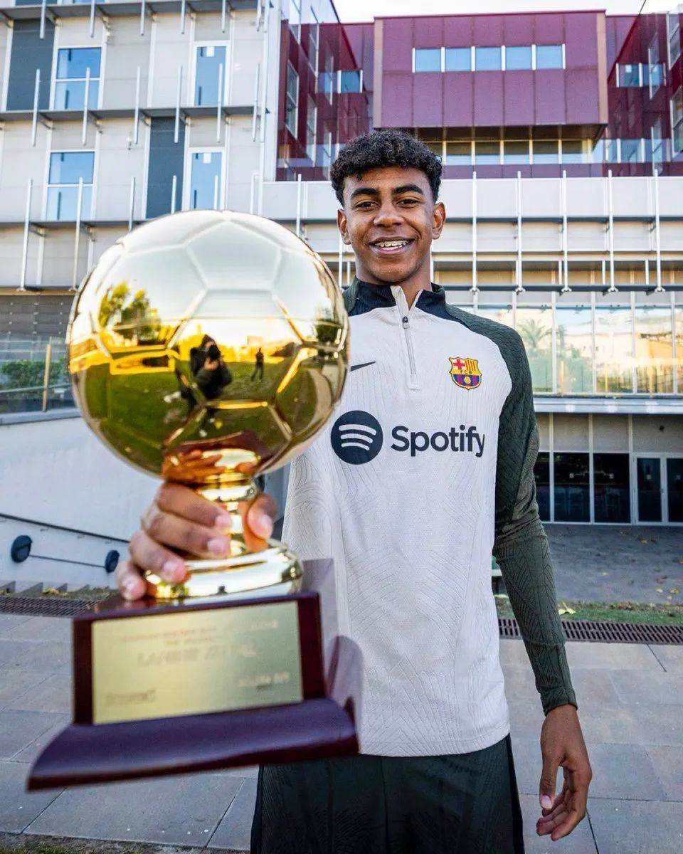 [亚冠]路易斯错失进球 上海申花客场告负