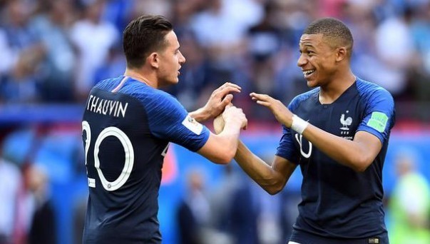 喜讯！不是王钰栋也不是李昊，欧冠豪门官宣U23国足王牌转会入队