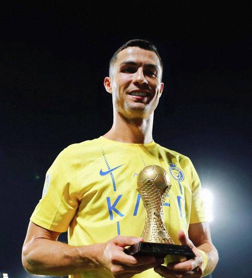 懂球译站 揭秘阿莫林下课内幕：战术安排屡遭干涉，管理层积怨已久