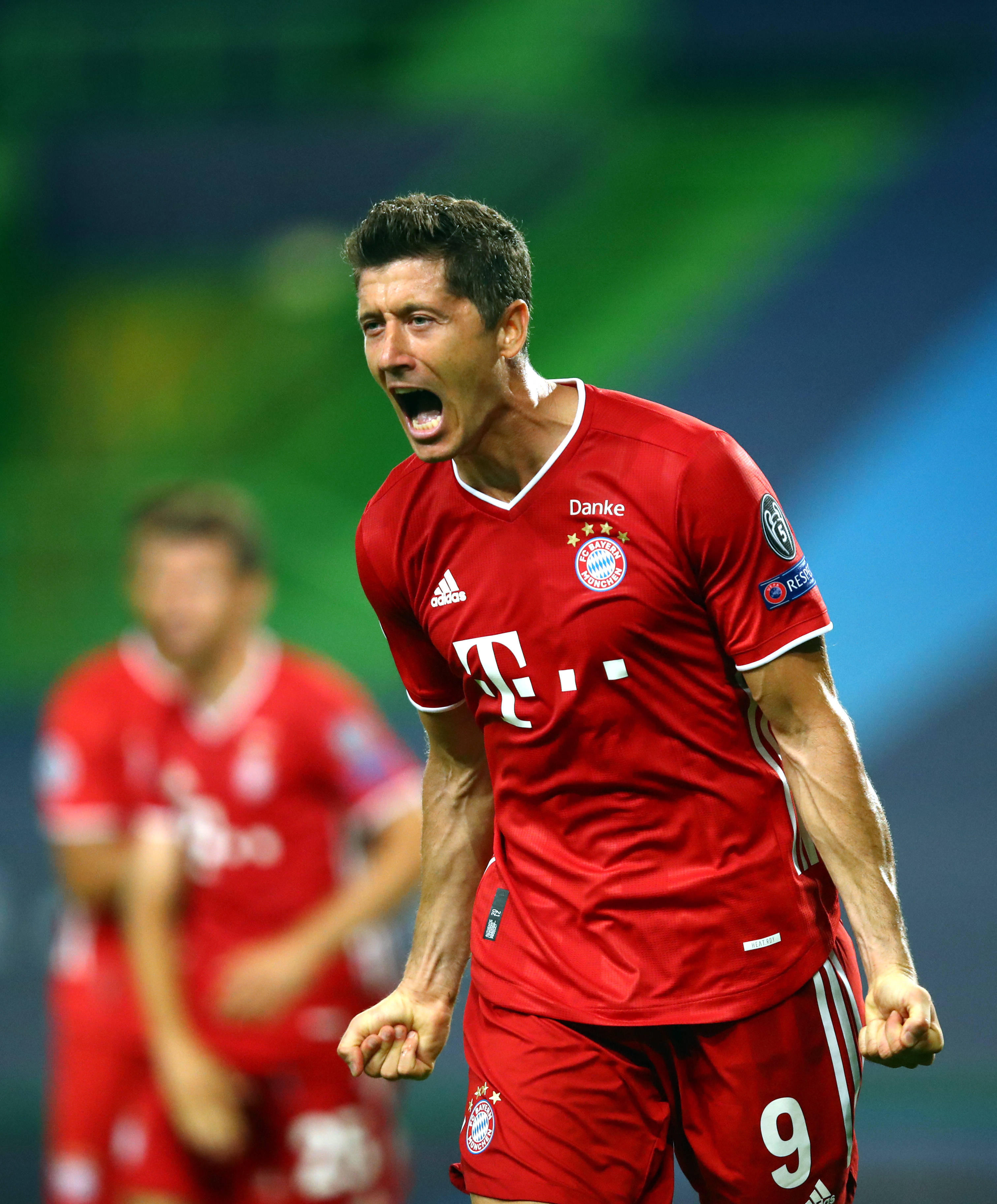 英超积分榜！阿森纳6分领跑，曼城利物浦惨遭绝平，维拉有机会？